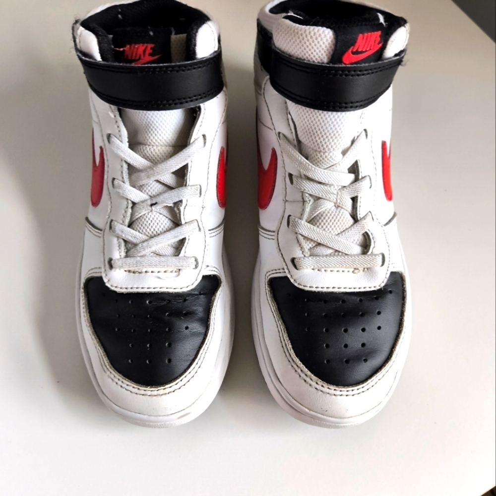 Nike Kids High-Top Sneakers - Black, White, and Red